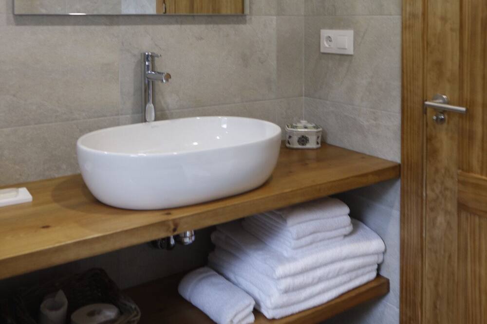 Photo of Bathroom in Caviedes