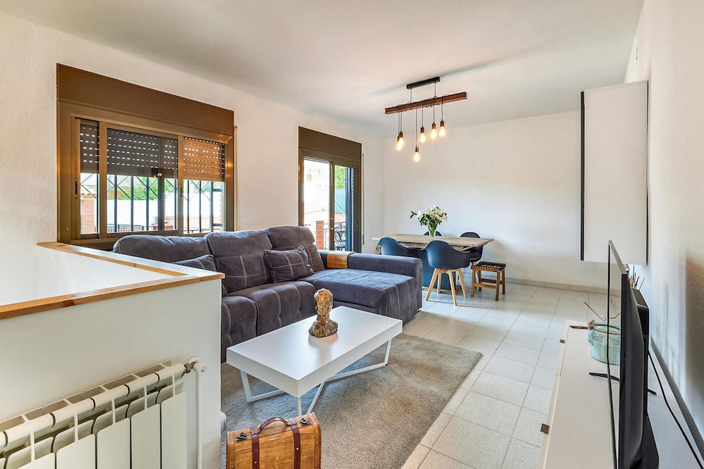 Photo of Bedroom in Tordera