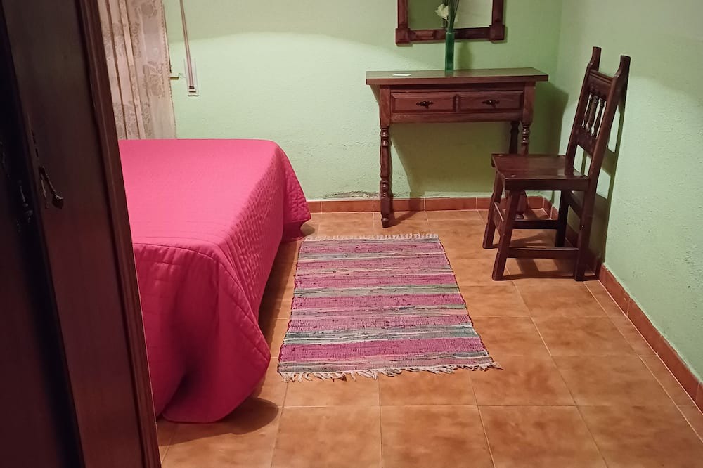 Photo of Bedroom in Hinojosa de Duero