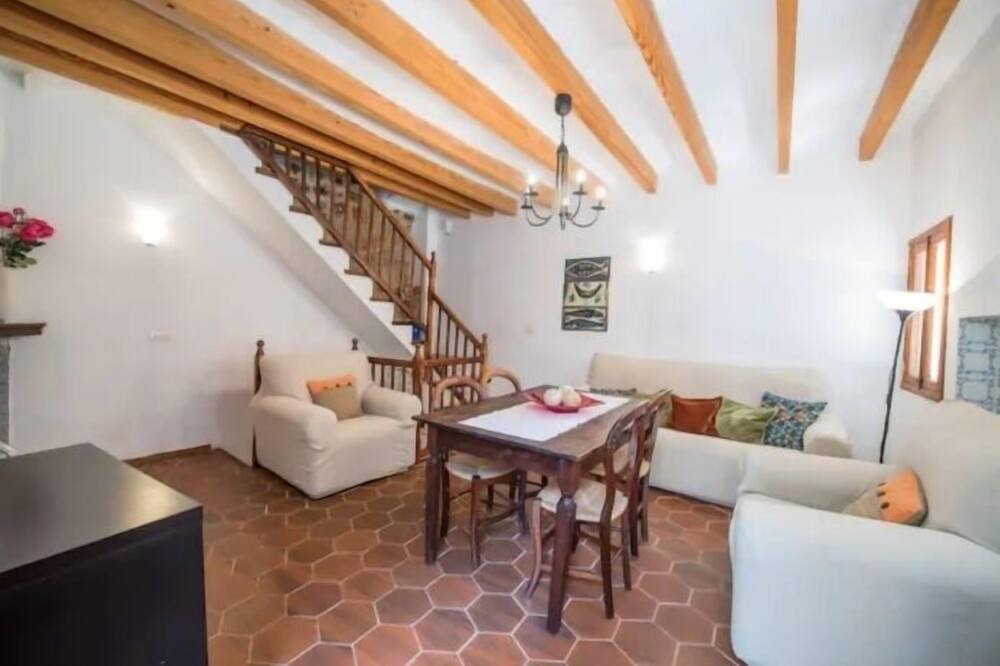 Photo of Livingroom in Fornalutx