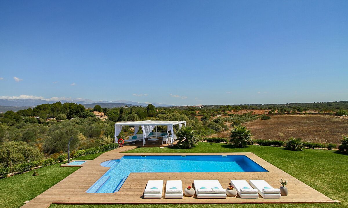 Photo of Outdoor in Llevant