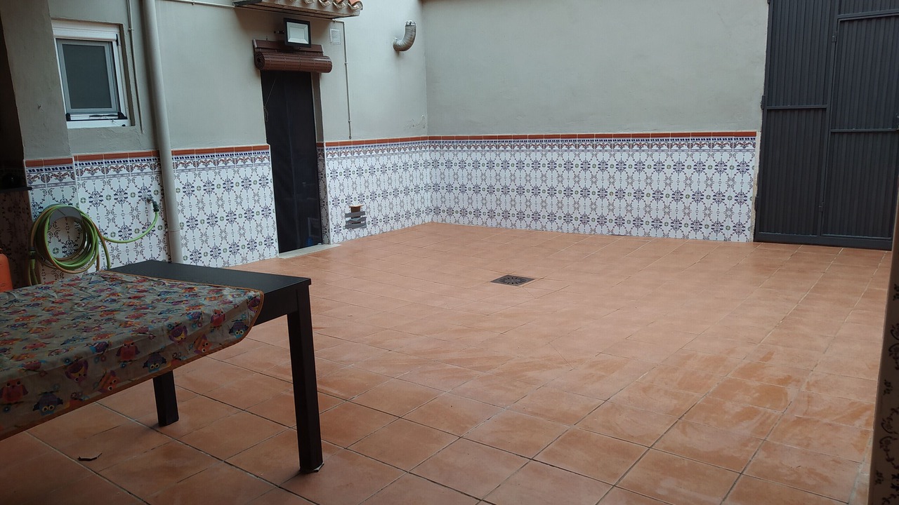 Photo of Patio Balcony in Bolbaite