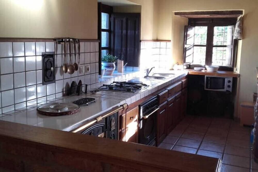 Photo of Kitchen in Puente Nuevo