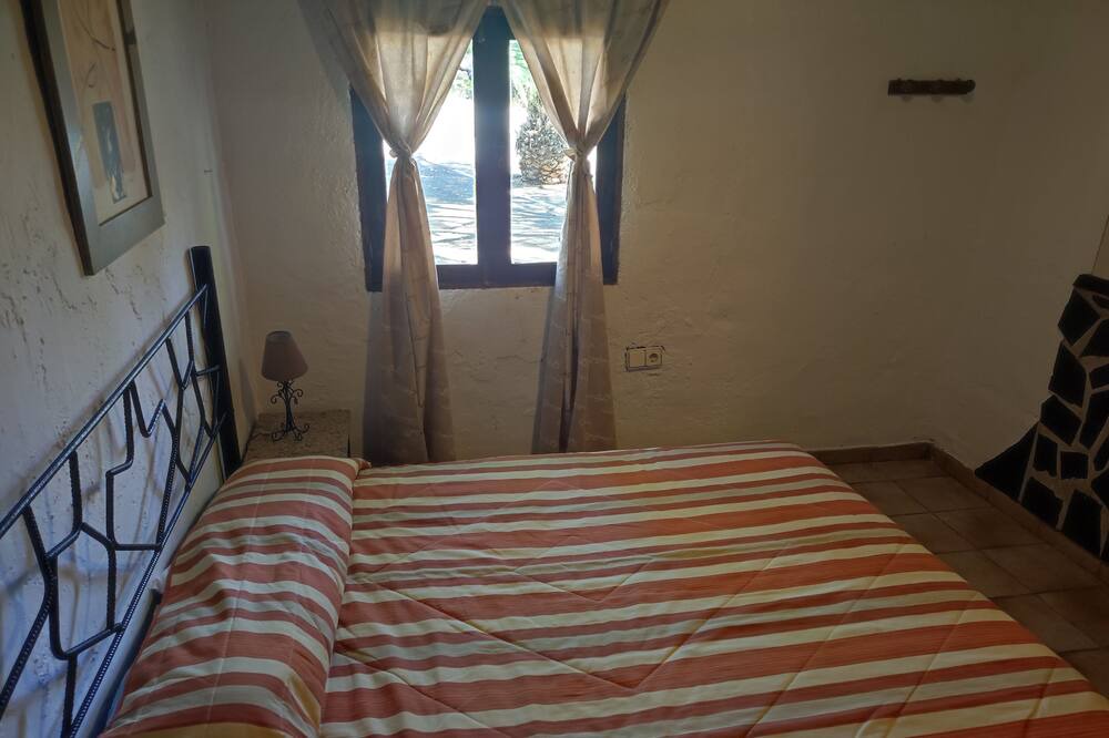 Photo of Bedroom in Atogo
