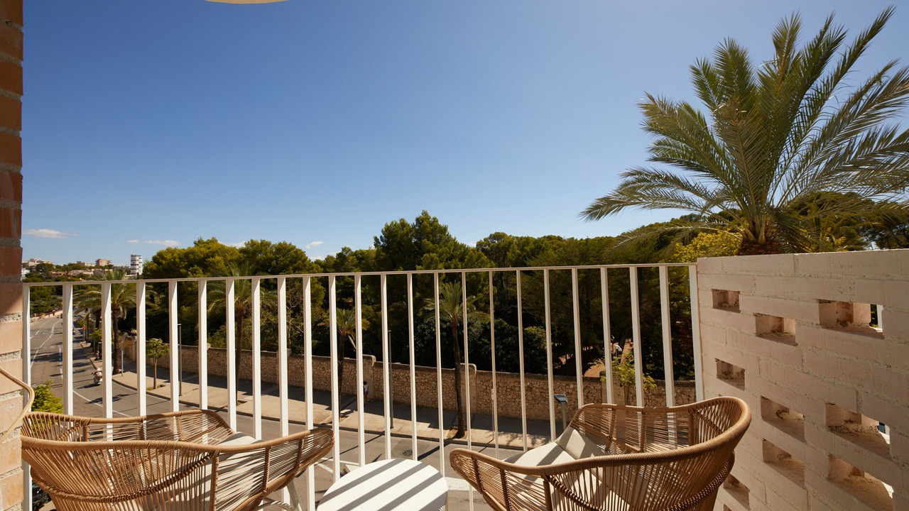 Photo of Patio Balcony in Calamayor