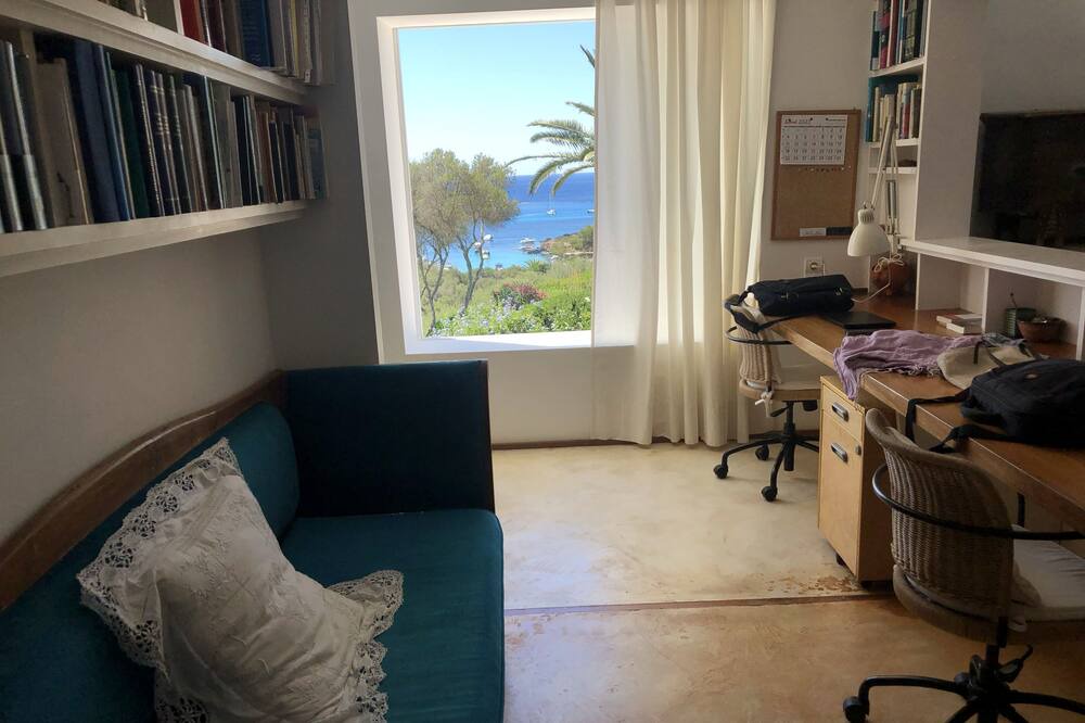 Photo of Livingroom in Binisafua