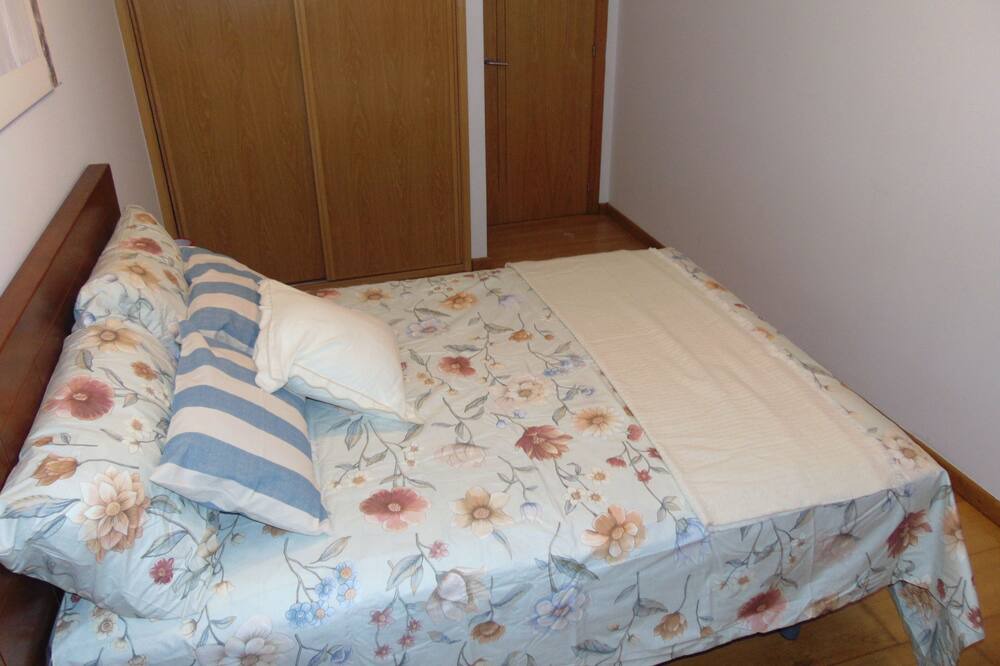 Photo of Bedroom in Teo
