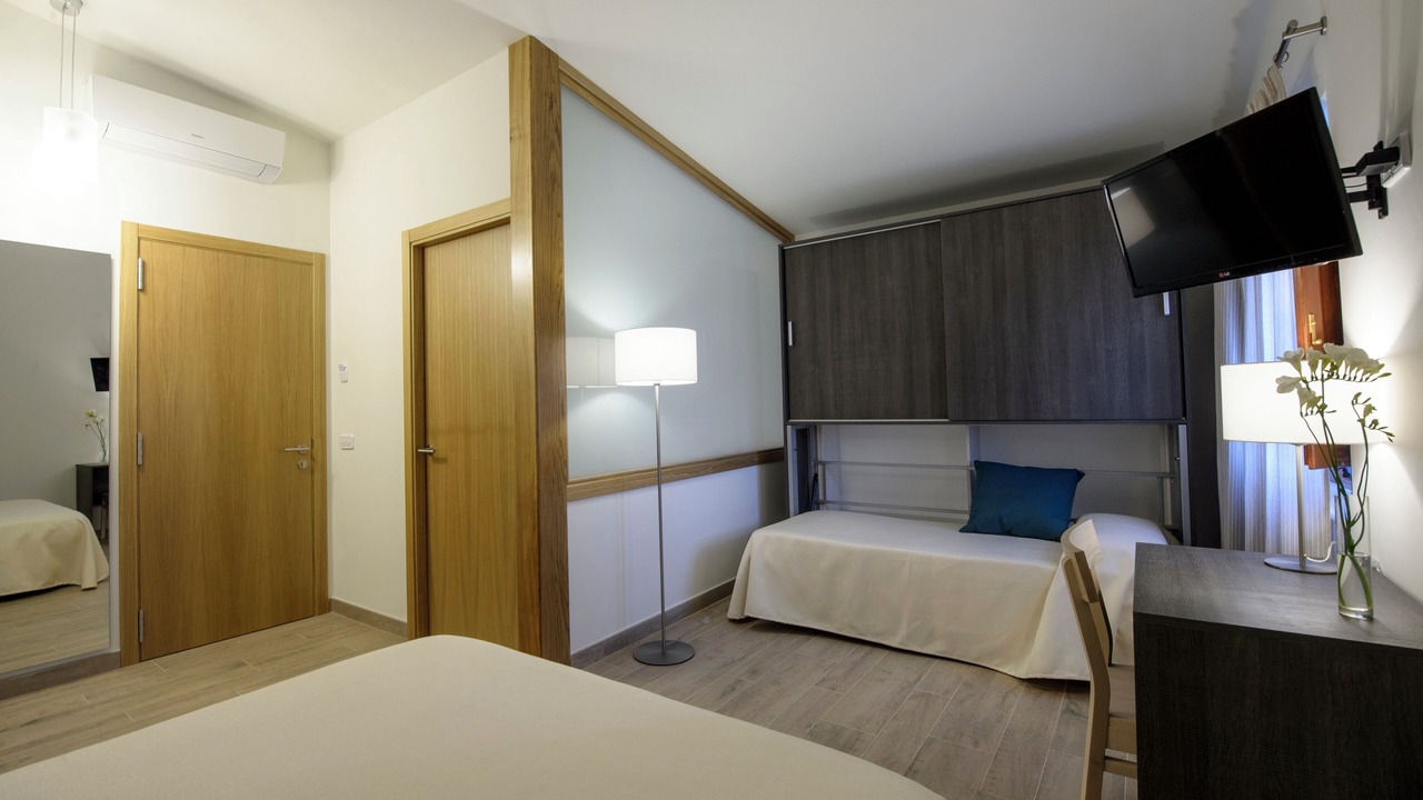 Photo of Bedroom in Queixas