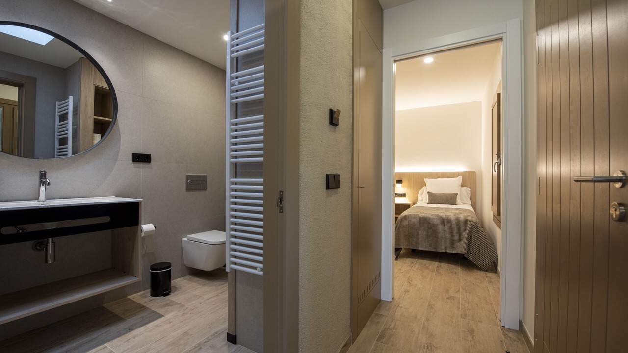 Photo of Bedroom in Queixas