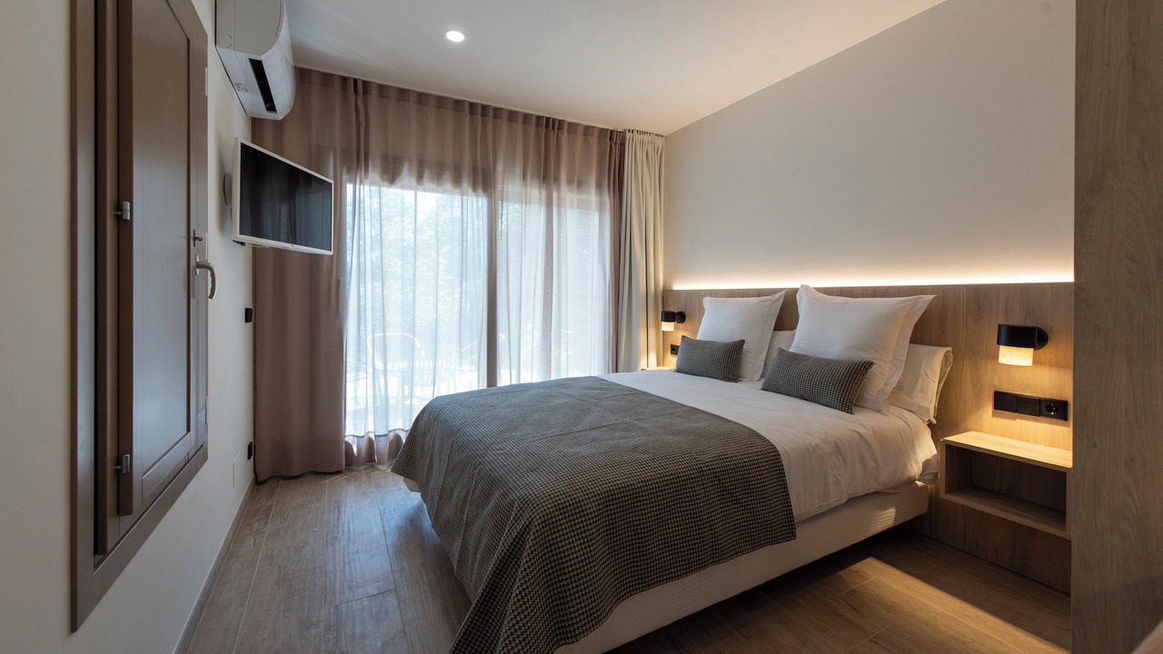 Photo of Bedroom in Queixas