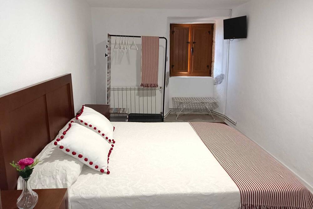 Photo of Bedroom in Friol