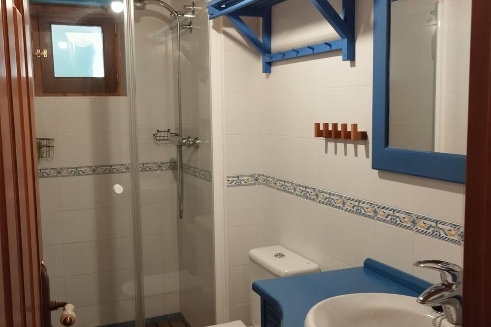 Photo of Bathroom in Castilfrio de la Sierra
