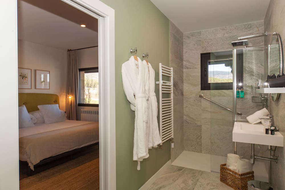 Photo of Bathroom in Duruelo de la Sierra