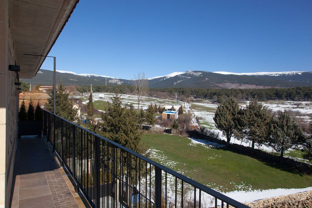 Photo of Patio Balcony in Duruelo de la Sierra