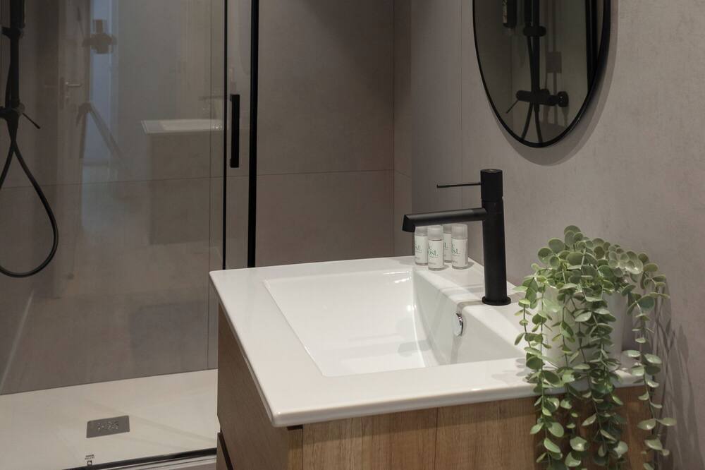 Photo of Bathroom in Mestalla