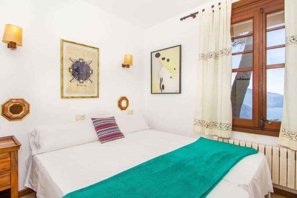 Photo of Bedroom in Valldemossa