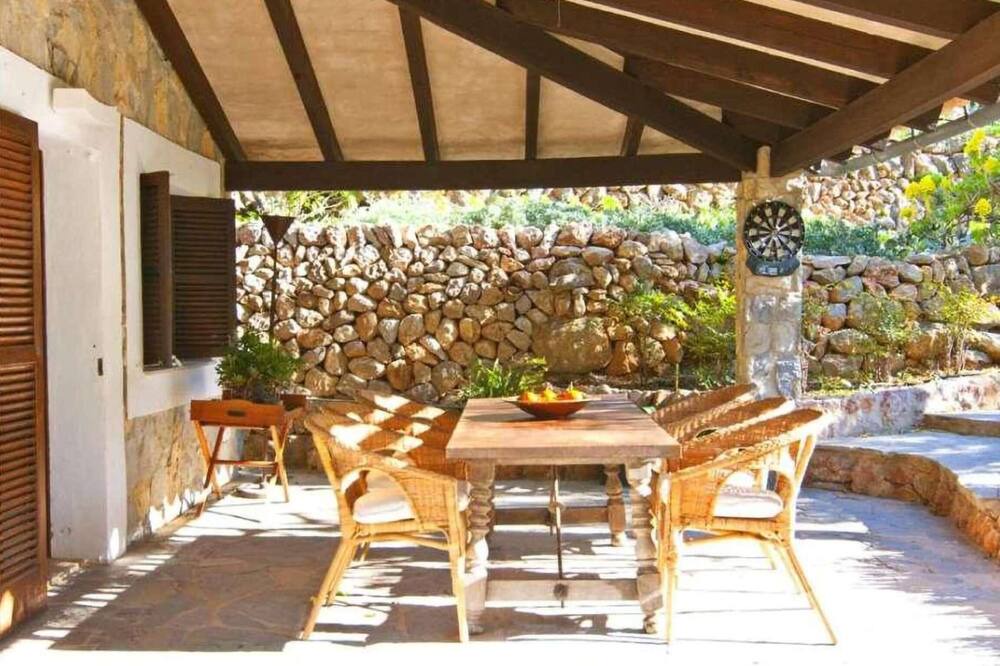 Photo of Outdoor in Estellencs