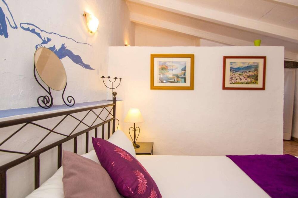 Photo of Bedroom in Valldemossa