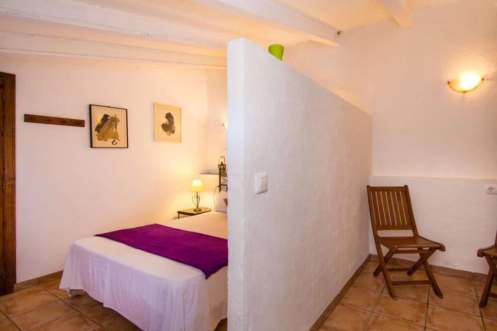 Photo of Bedroom in Valldemossa