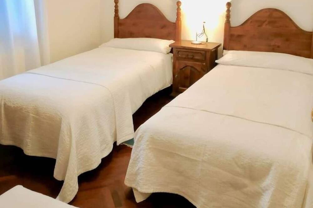 Photo of Bedroom in Covas