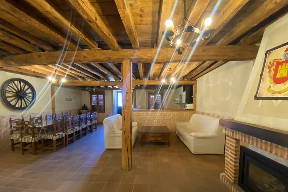 Photo of Livingroom in Mozoncillo