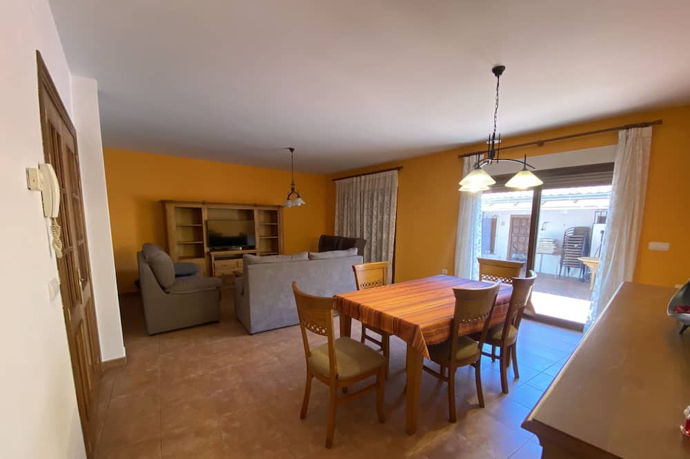 Photo of Kitchen in Mozoncillo