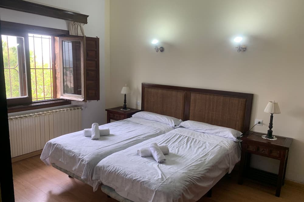 Photo of Bedroom in Sepulveda