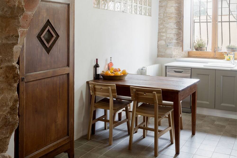 Photo of Kitchen in Girona