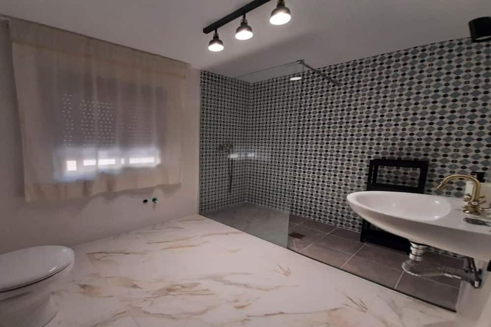 Photo of Bathroom in Martos