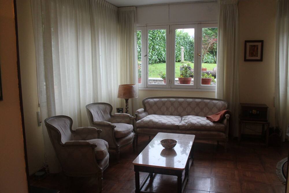 Photo of Livingroom in Cangas de Onis