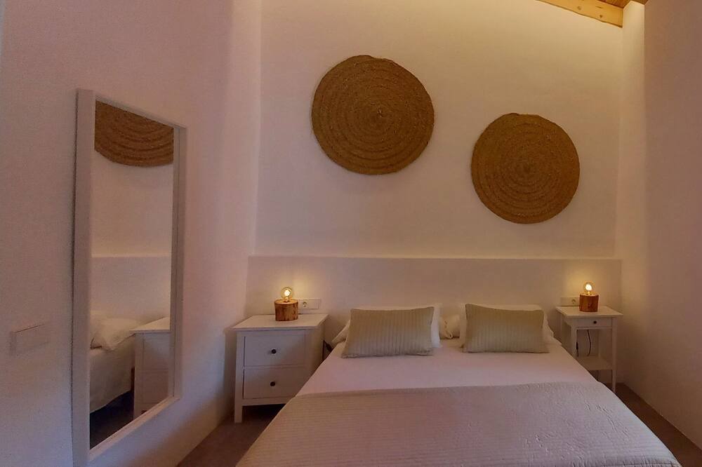 Photo of Bedroom in Pilar de la Mola