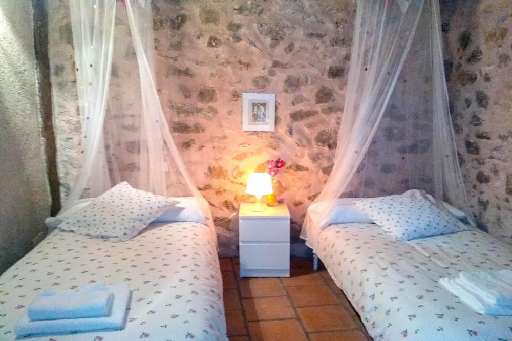 Photo of Bedroom in Valdevacas y Guijar