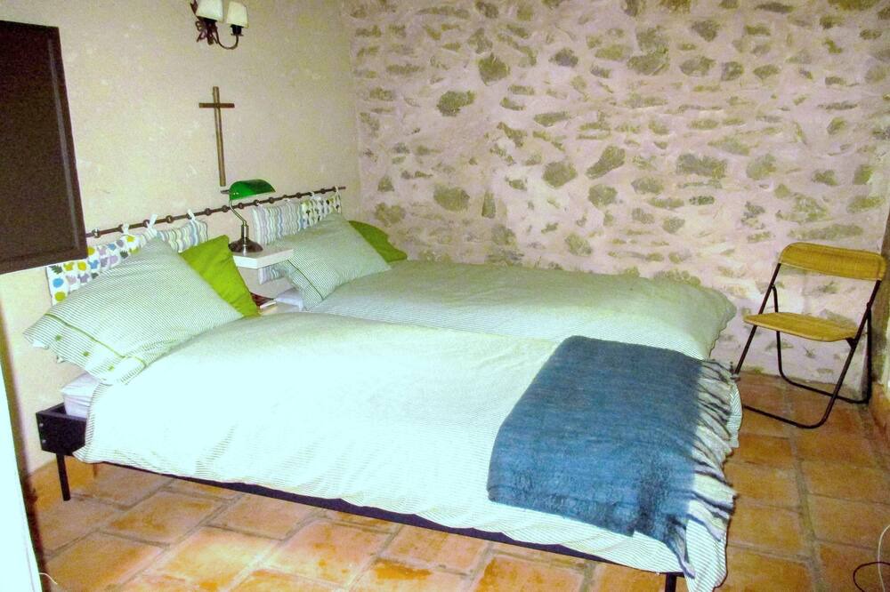 Photo of Bedroom in Valdevacas y Guijar