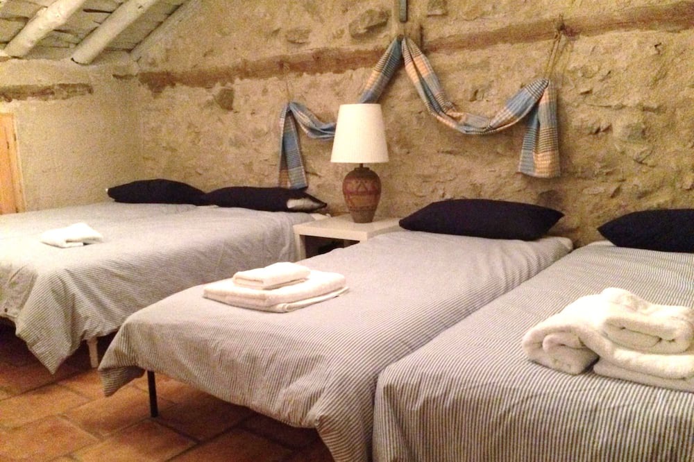 Photo of Bedroom in Valdevacas y Guijar