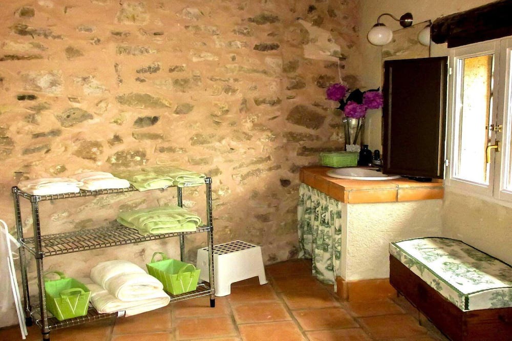 Photo of Others in Valdevacas y Guijar