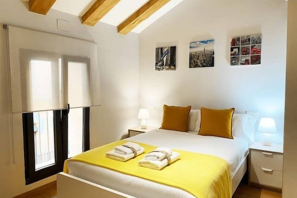 Photo of Bedroom in Valladolid City Centre