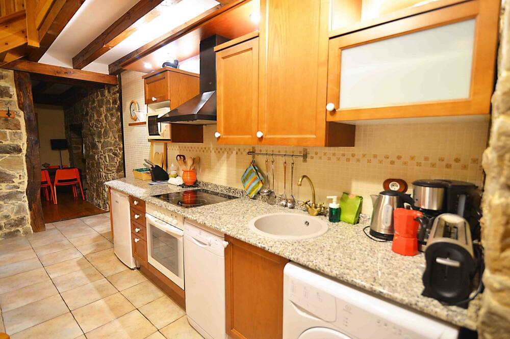 Photo of Kitchen in Tudes