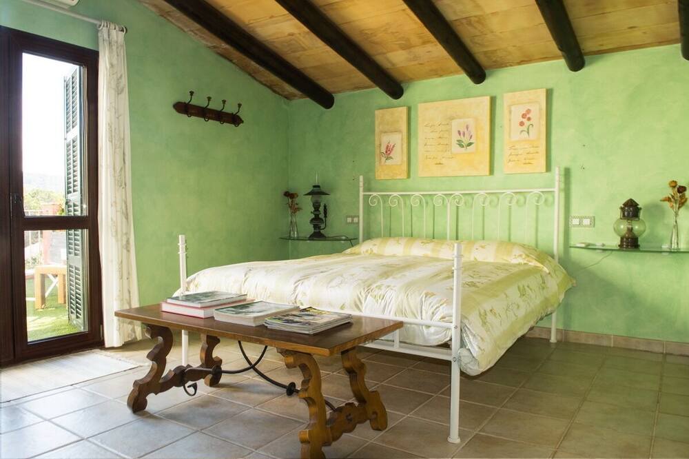 Photo of Bedroom in El Toro