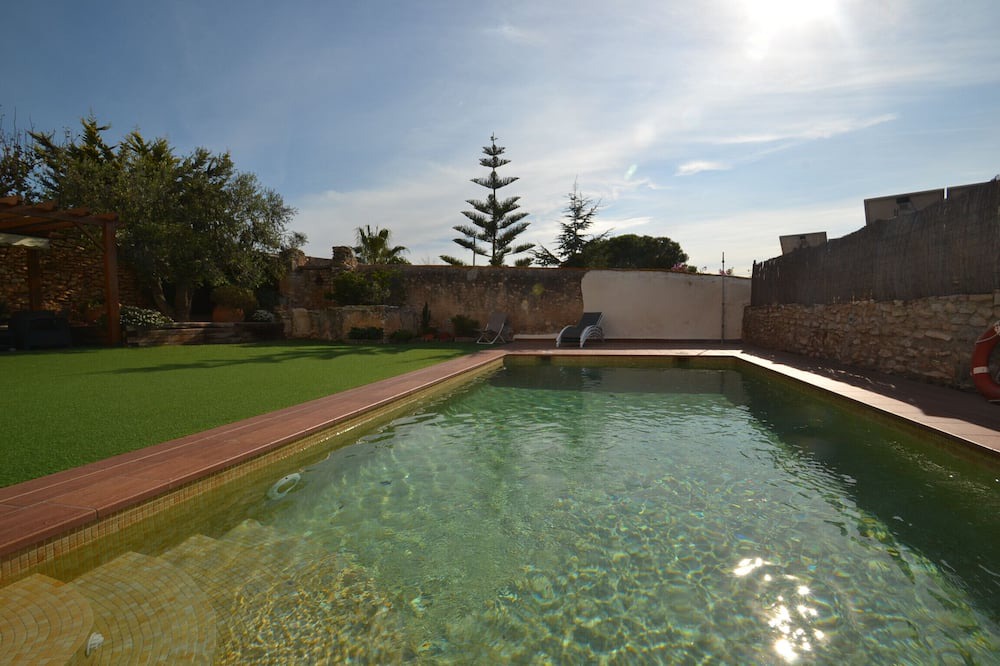 Photo of Outdoor in La Bisbal del Penedes