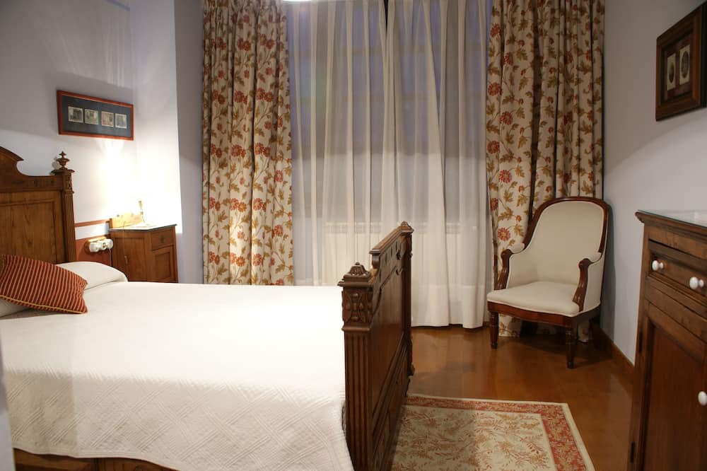 Photo of Bedroom in Santianes de Ola