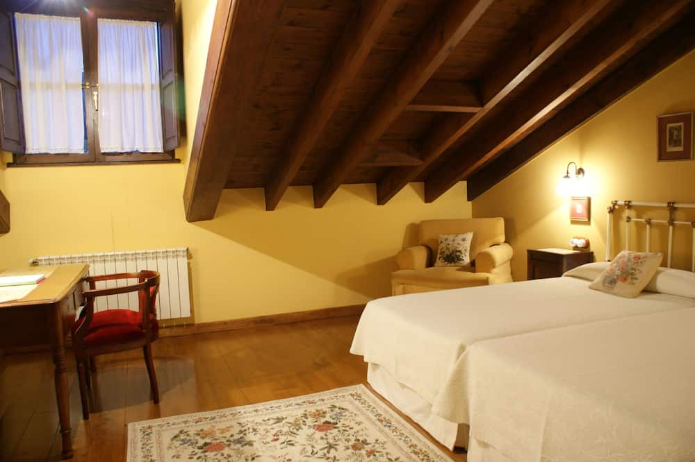 Photo of Bedroom in Santianes de Ola
