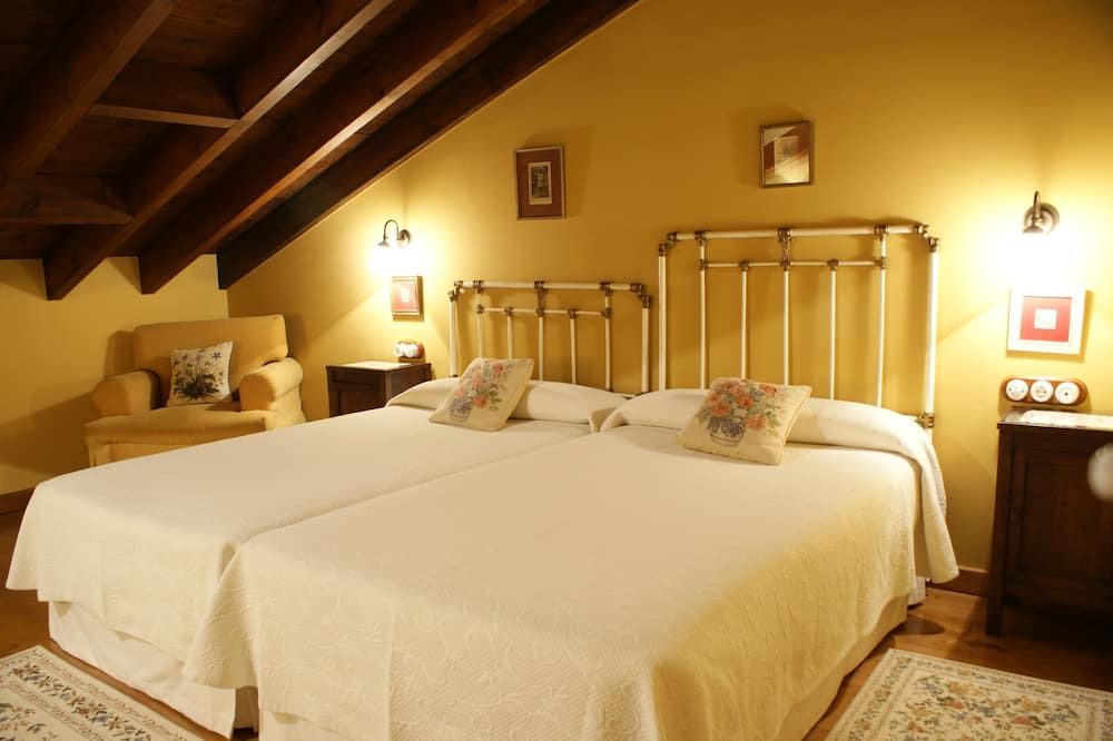 Photo of Bedroom in Santianes de Ola