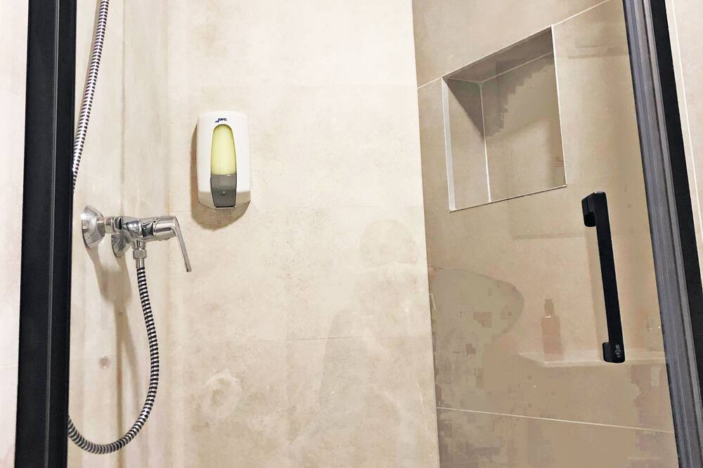 Photo of Bathroom in Almeria Centro