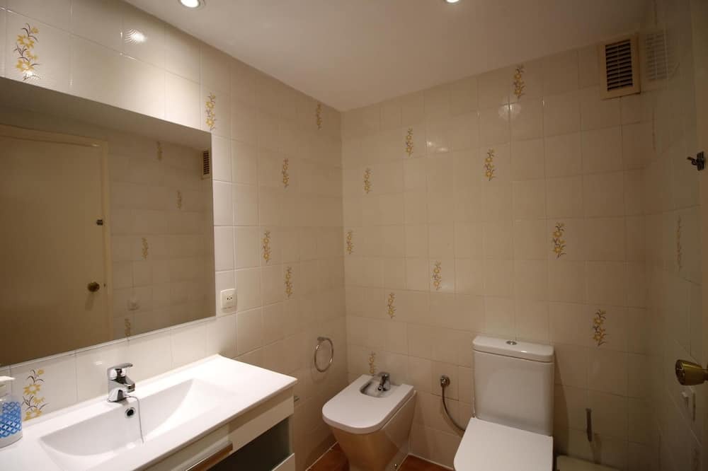 Photo of Bathroom in Port de la Selva
