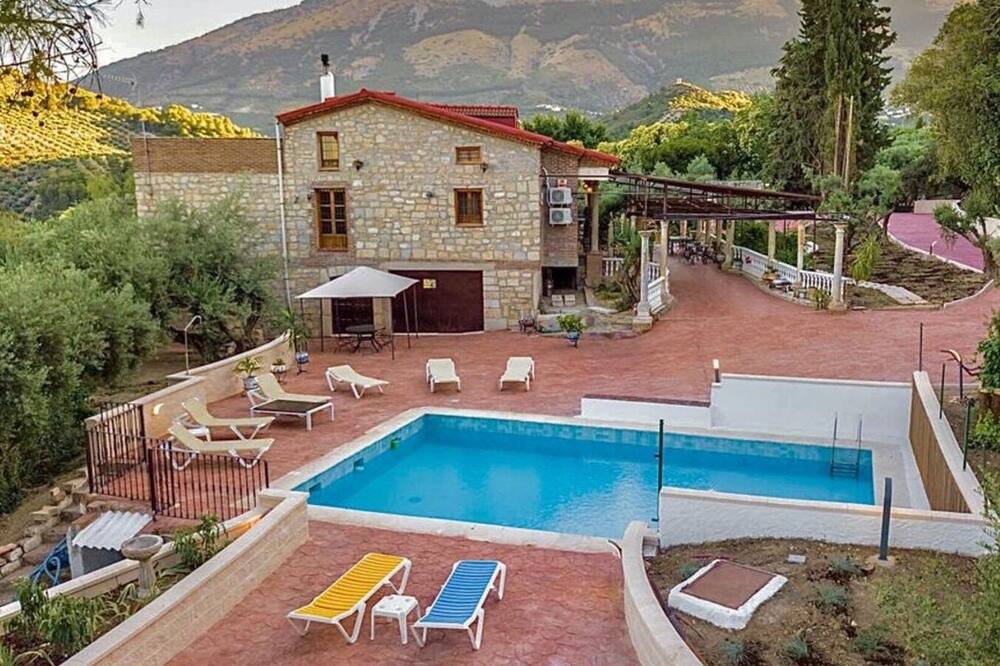 Photo of Outdoor in Jaen