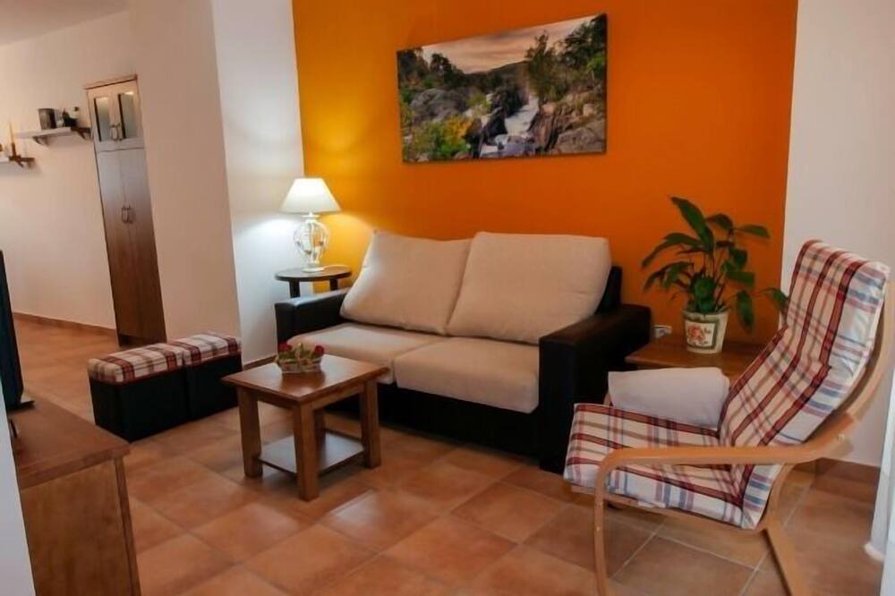 Photo of Livingroom in Mediano