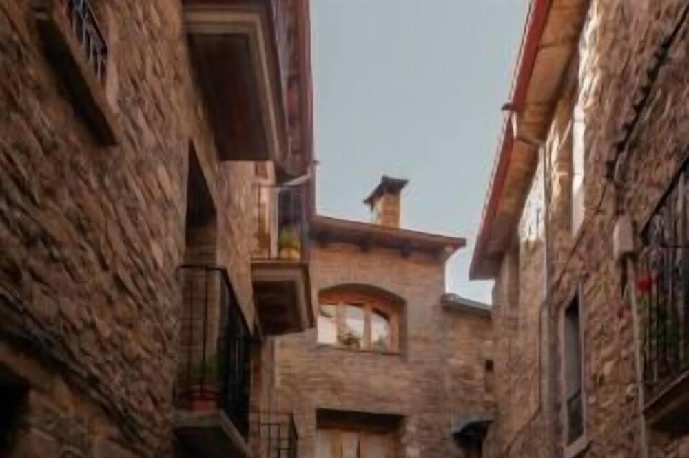 Photo of Outdoor in Mediano