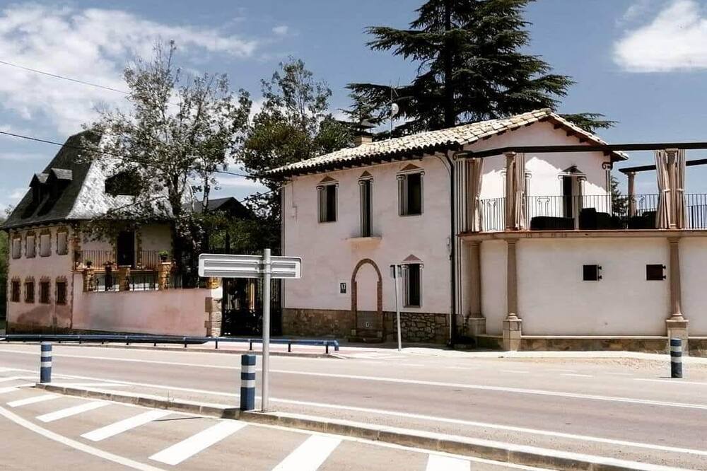 Photo of Outdoor in Graus