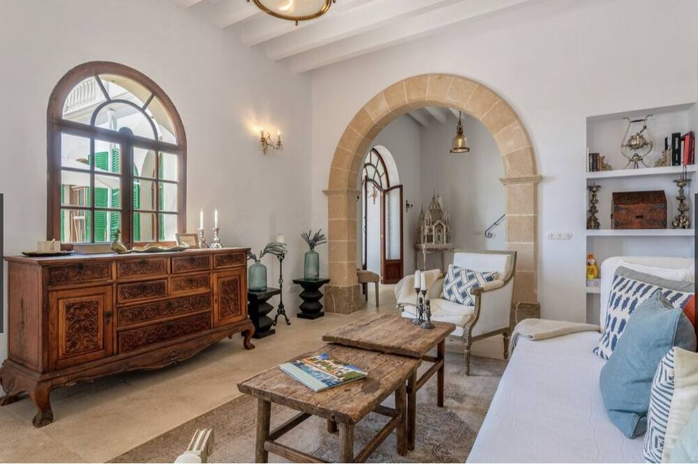 Photo of Livingroom in Calamayor