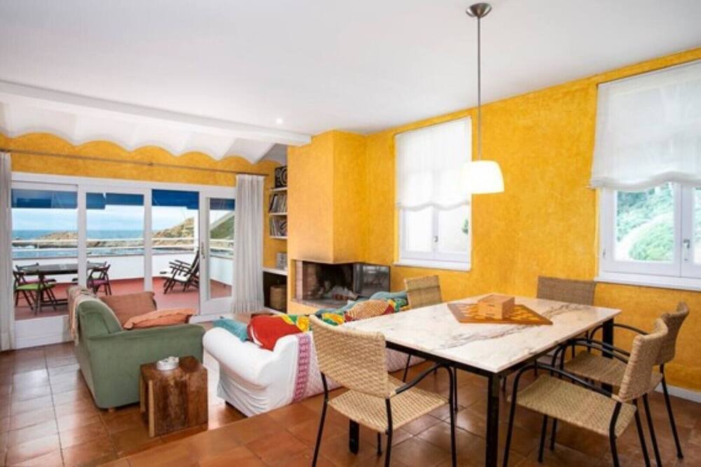 Photo of Livingroom in Sa Tuna